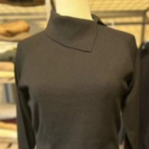 Emma James Sweaters - Emma James (A Liz Claiborne Company) Black Turtleneck - Size M - NWOT